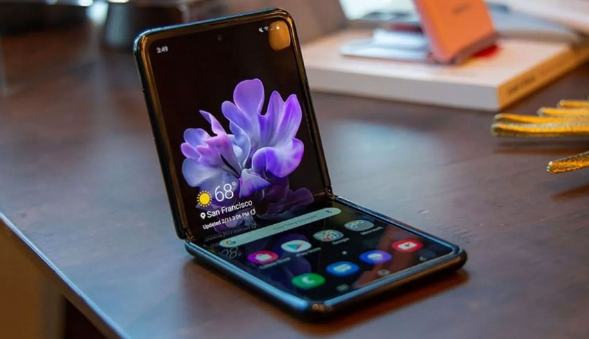 Samsung'tan katlanabilir akıllı telefonları için satış kampanyası