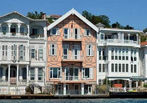 Boğazın incilerinden Sandoz Yalı satılıyor