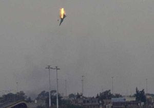 F4 savaş uçağı düştü, pilotlarımız kurtuldu