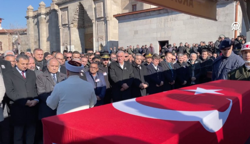 Şehit Piyade Üsteğmen Gökhan Delen son yolculuğuna uğurlandı