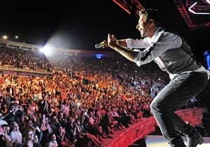 Tarkan ücretsiz halk konserinden servet kazanacak