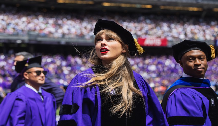 Taylor Swift psikoloji dersine konu oluyor