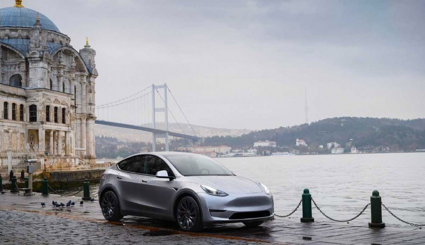 Tesla, Türkiye'deki şarj istasyonlarını genişletiyor
