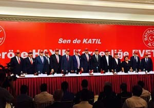 İş dünyasından 'teröre lanet' mitingi: Bayrağını al da gel