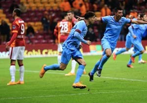 ​Galatasaray, taraftarı önünde ilk mağlubiyeti yaşadı