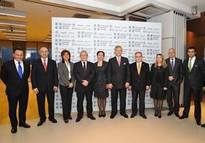Finansman şirketleri 10 Milyar TL'ye koşuyor