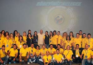 Turkcell’de hedef yılda 1,2 milyon ziyaret,  2,4 milyon telefon ile temas