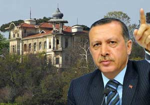 Vahdettin Köşkü'nde suç işledi