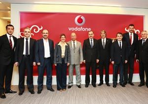 BTK Başkanı Acarer'den Vodafone Türkiye'ye ziyaret