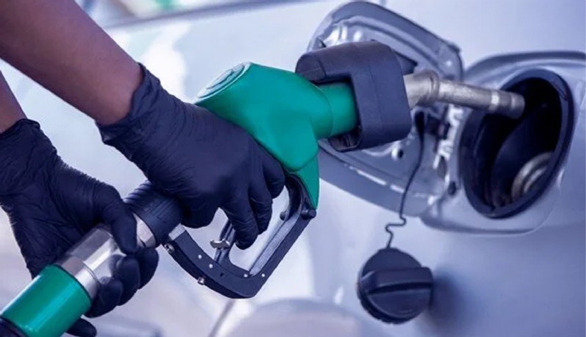 Yarından itibaren benzine 1 lira 49 kuruşluk zam