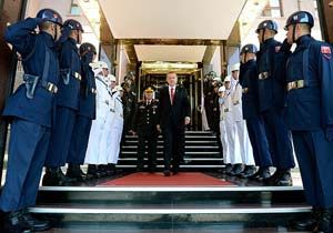 YAŞ kararları açıklandı: İşte yeni komuta kademesi