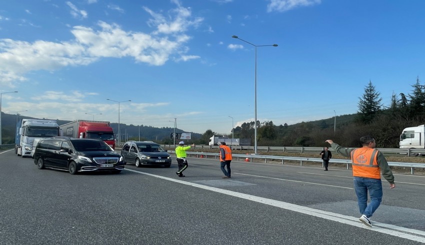 Yenilenen Bolu Dağı Tüneli trafiğe açıldı