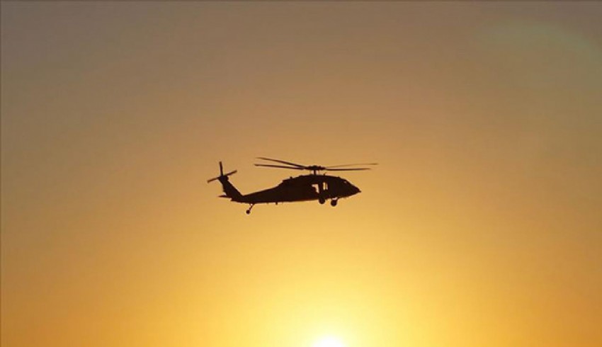 Yunanistan'da sivil bir helikopter Eğriboz Adası sahilinde denize düştü